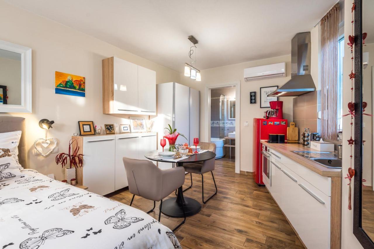 Apartments Stella Mariela Šibenik Екстериор снимка