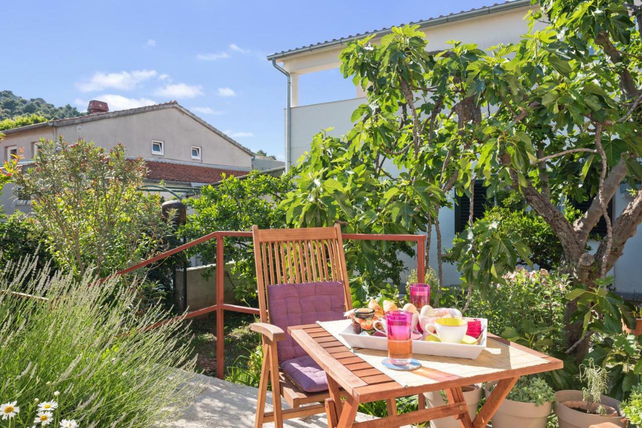 Apartments Stella Mariela Šibenik Екстериор снимка